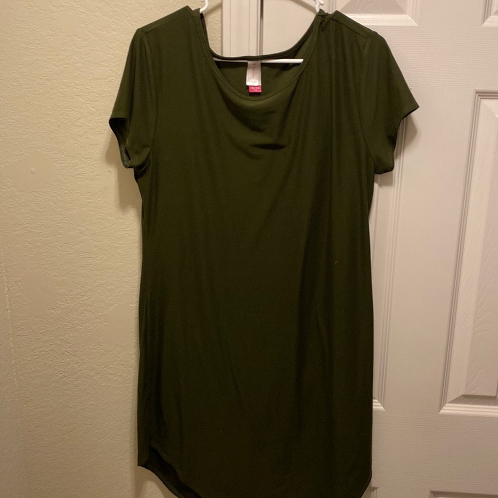 Green dress